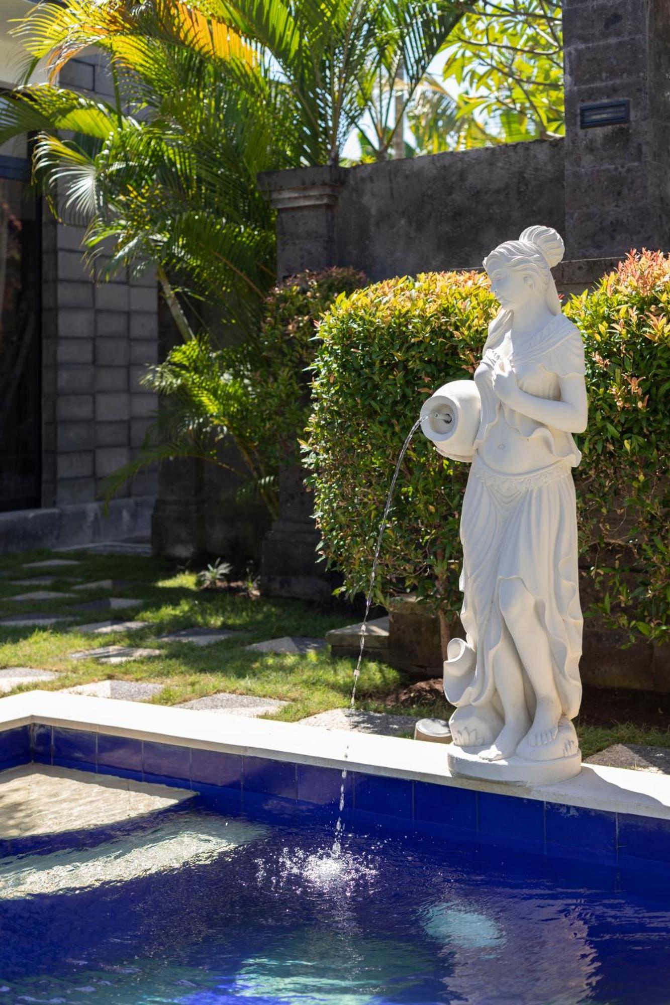 Designer Studio Emy Sanur Esterno foto