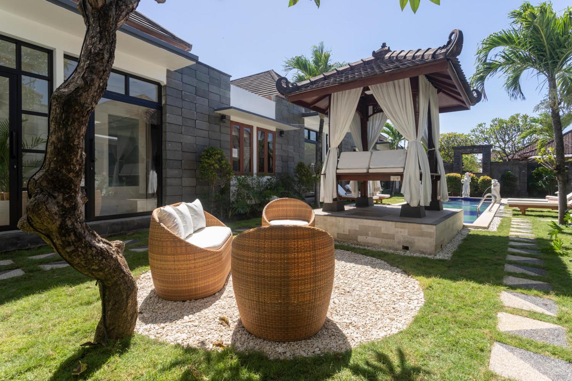Designer Studio Emy Sanur Esterno foto